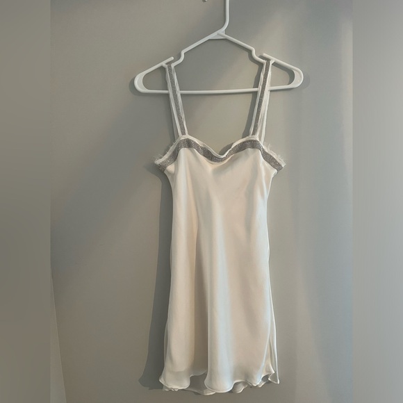 ZARA WOMAN SHORT STRAPPY SATIN DRESS RHINESTONE OYSTER WHITE XS - Picture 2 of 4